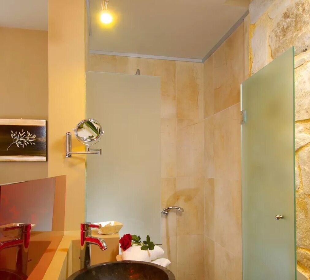 Mistral Hotel - Singles Only Maleme Buitenkant foto