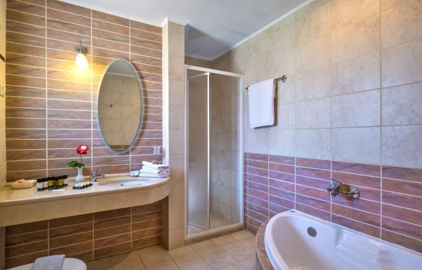 Mistral Hotel - Singles Only Maleme Buitenkant foto