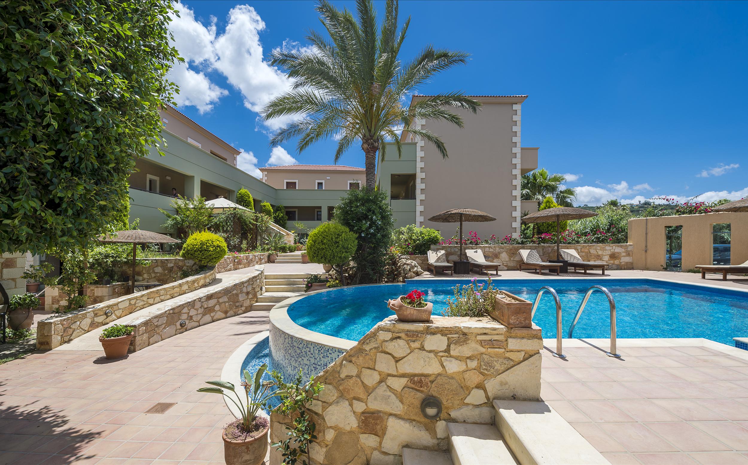 Mistral Hotel - Singles Only Maleme Buitenkant foto