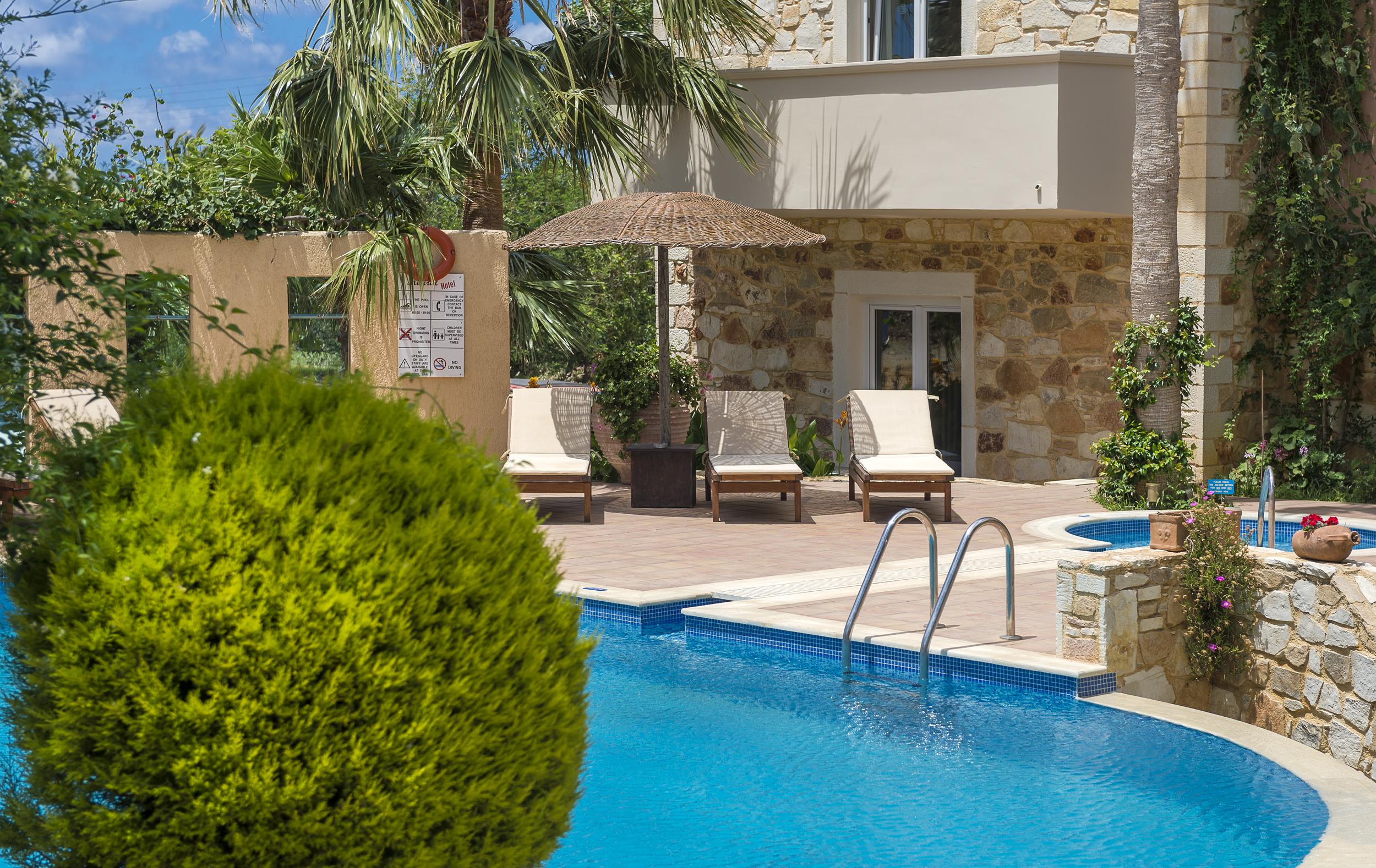 Mistral Hotel - Singles Only Maleme Buitenkant foto
